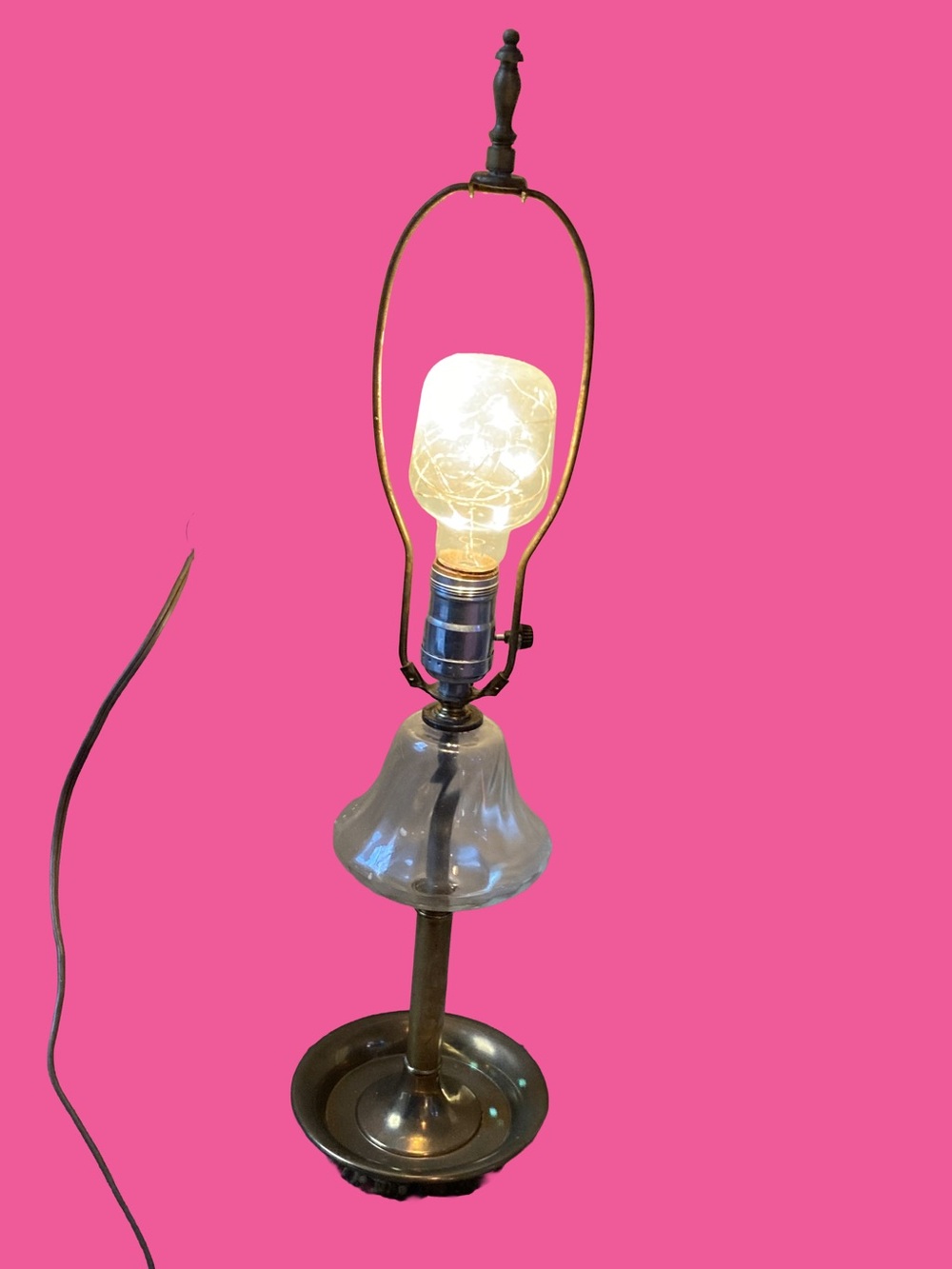 Vintage Brass Hollywood Regency/Mid Century Table Lamp/Glass Spiral & Patina